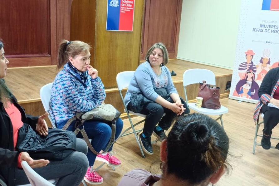 Mujeres indígenas buscan crear una red dedicada a recuperar tradiciones y fortalecer la conexión con sus raíces