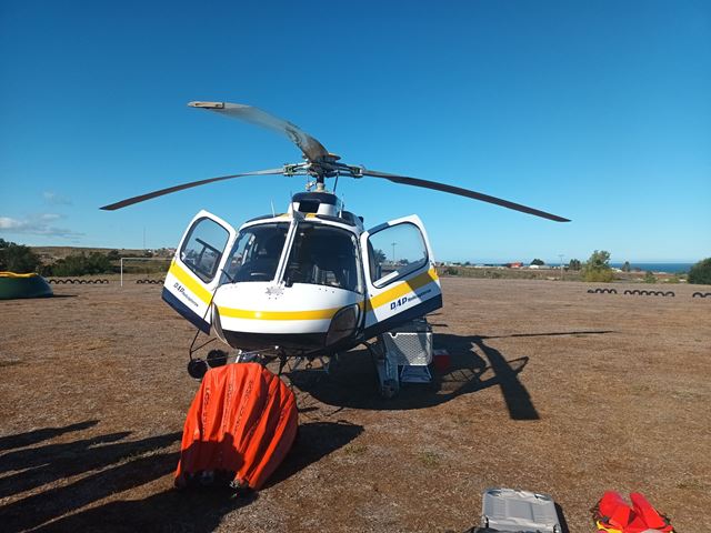 Llega  2° helicóptero para prevención y combate de incendios forestales en la región de Magallanes