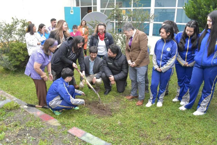Estado destina 142 millones para modernizar sistema eléctrico en la escuela Elba Gómez de Río Seco