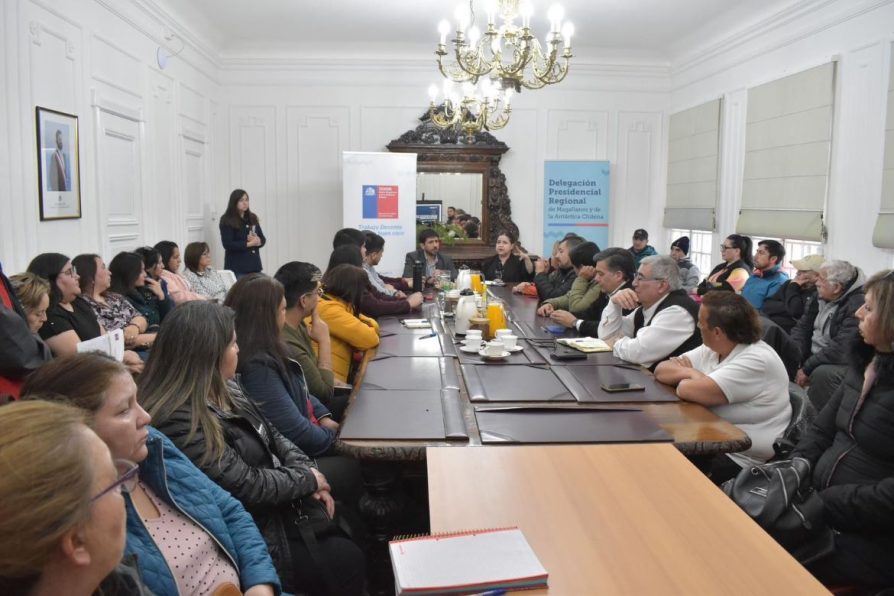 Delegado y Seremi del Trabajo dialogan con dirigentes sindicales sobre expectativas y necesidades laborales