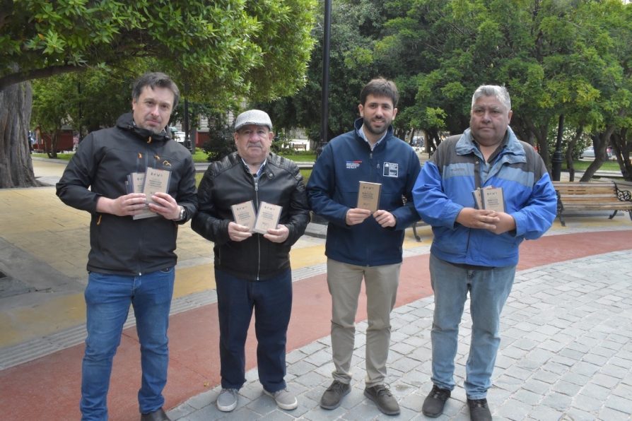 Autoridades y juntas de vecinos presentan la nueva Guía de Beneficios, Derechos y Garantías Sociales