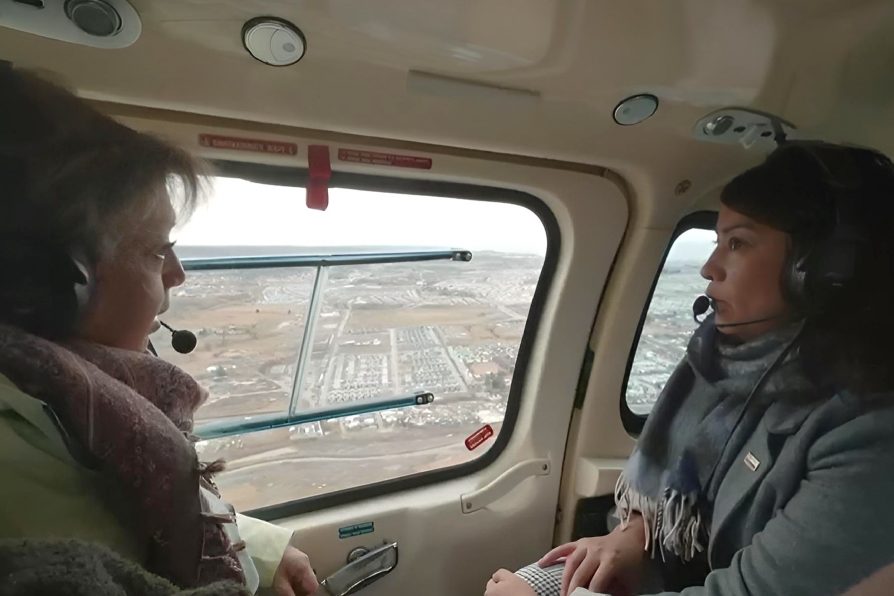 Delegada Presidencial Regional encabezó evaluación aérea de sectores vulnerables para reforzar la prevención invernal.